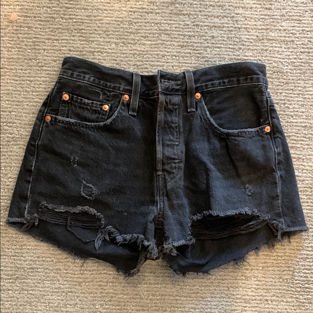 Levi’s 501 Shorts, Black size W27